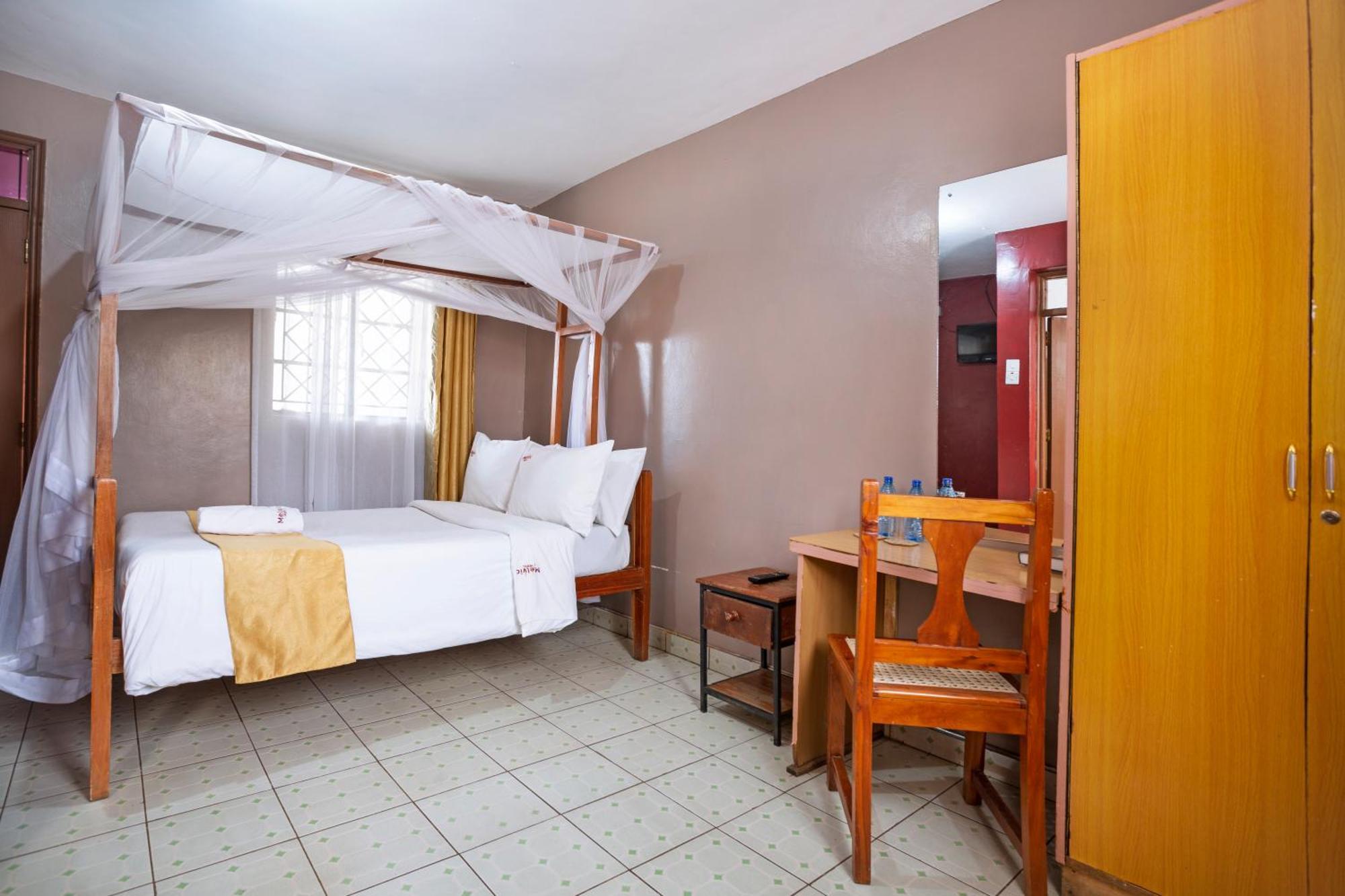 Melvic Hotel Kisumu Exterior foto
